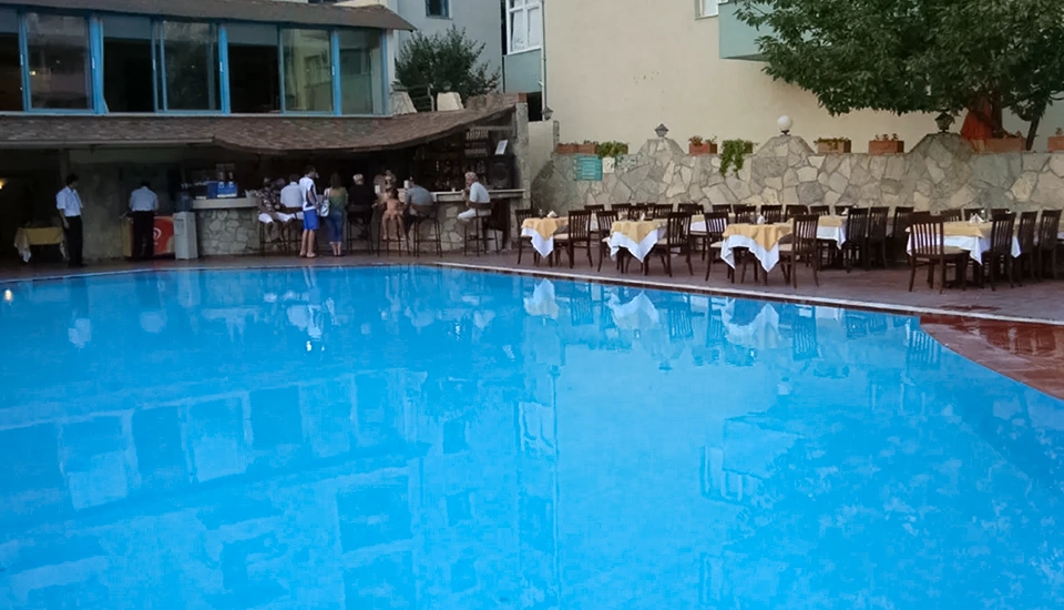 هتل اوسلان کوش آداسی